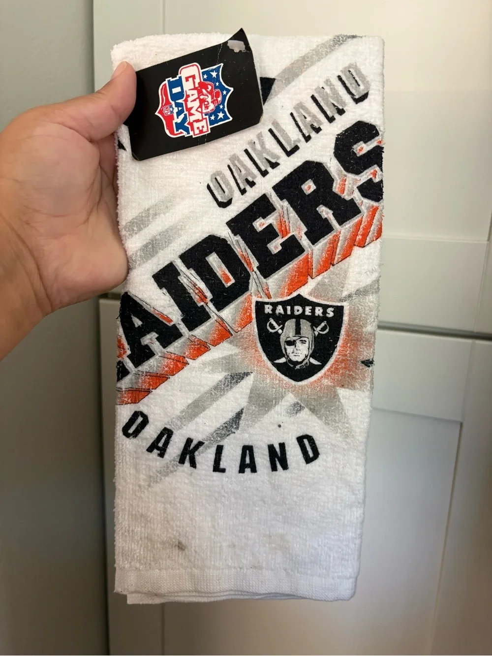 vintage Oakland Raiders NFL 1997 Kitchen Dish Towel New Old Stock